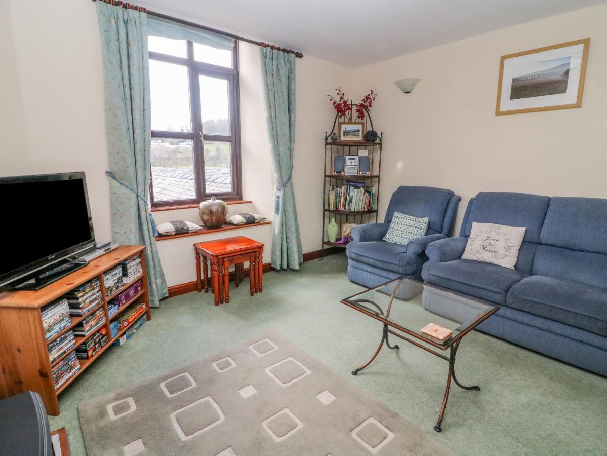Watershed Cottage Settle Eksteriør billede