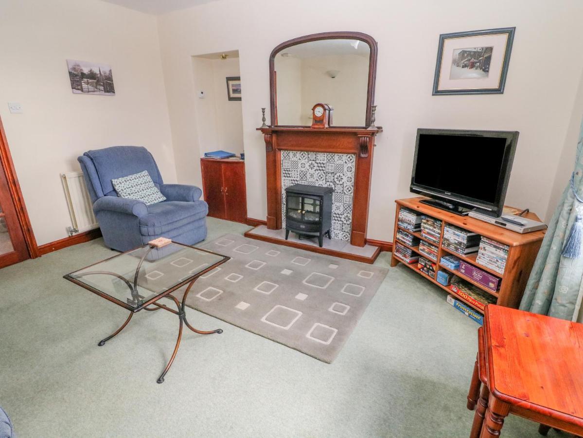 Watershed Cottage Settle Eksteriør billede