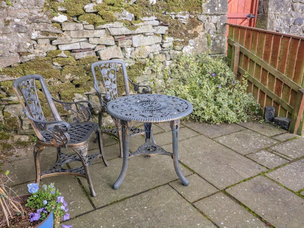 Watershed Cottage Settle Eksteriør billede